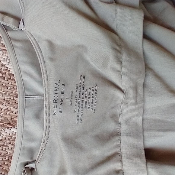 Tank Scrunch Cami top - Picture 8 of 8